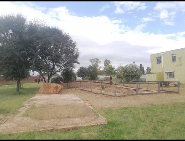 FARM FOR SALE IN HOMESTEAD APPLE ORCHARDS
